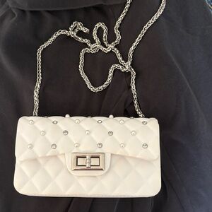 Windsor White Quilted Crossbody Bag with Chain Strap